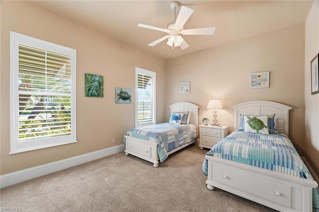 TWIN EAGLES - Residential