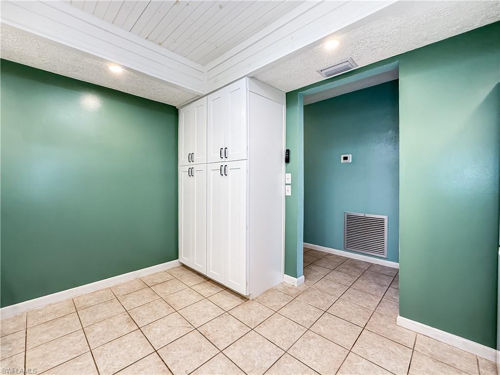 BELLA VISTA CONDO - Residential