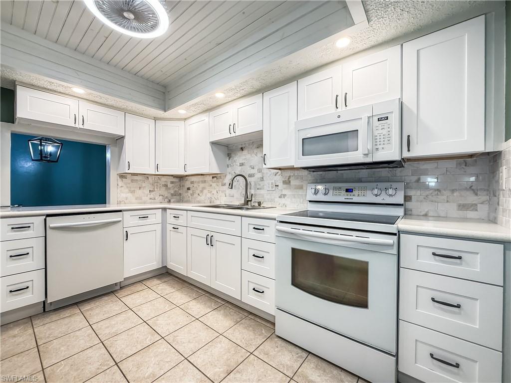 BELLA VISTA CONDO - Residential