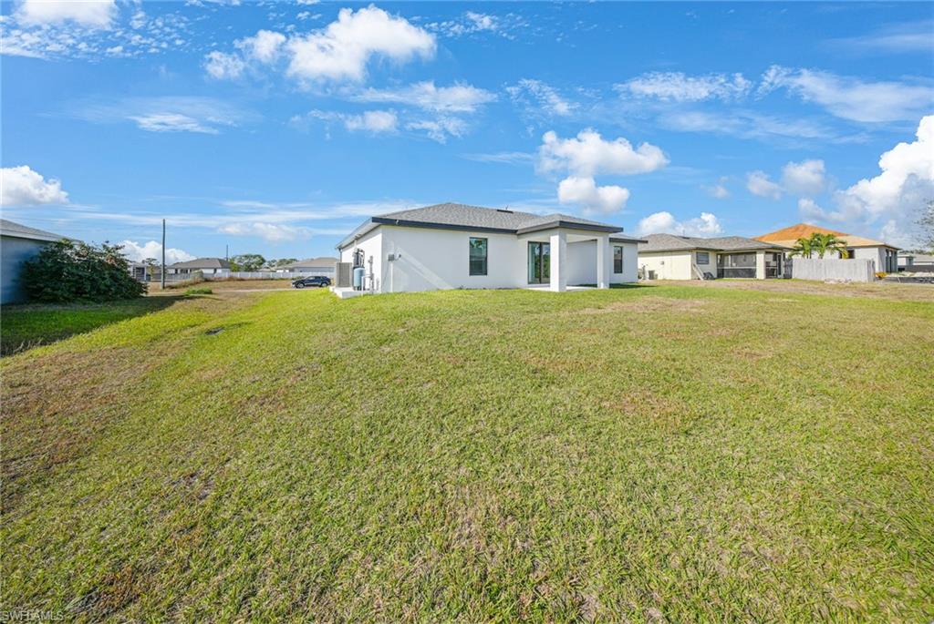 CAPE CORAL - Residential