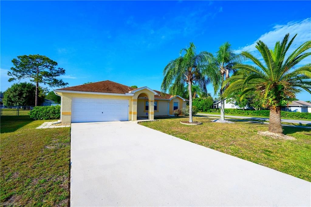 Photo of 2519 6th ST W, LEHIGH ACRES, FL 33971 (MLS # 226017831)