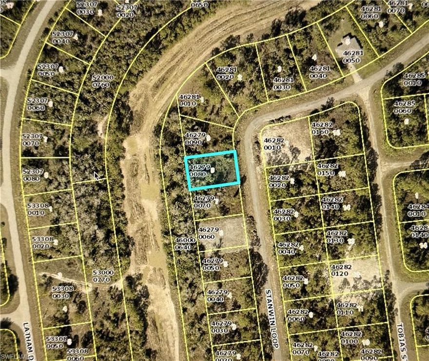 Residential lot located in a growing area of Lehigh Acres with new construction nearby. Great opportunity to build your dream home or invest for the future. Conveniently situated near schools, shopping, dining, and major roadways, while still offering a quiet and peaceful setting.