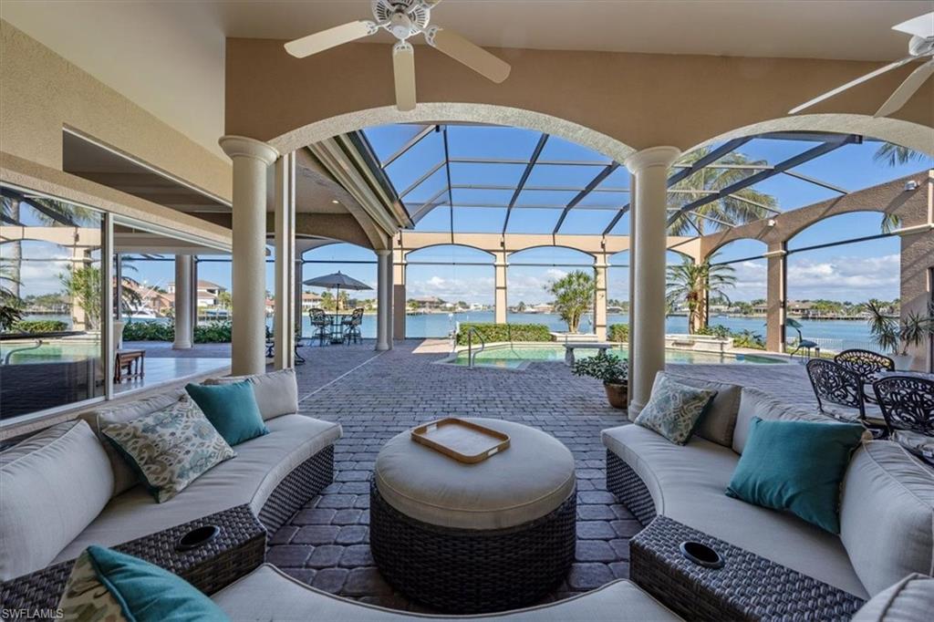 MARCO BEACH - Residential