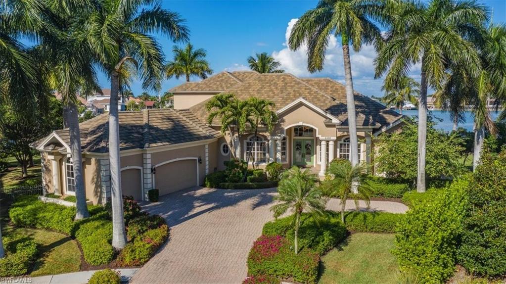 MARCO BEACH - Residential