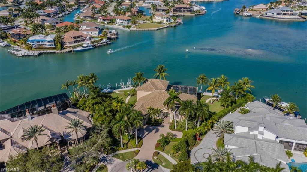 MARCO BEACH - Residential