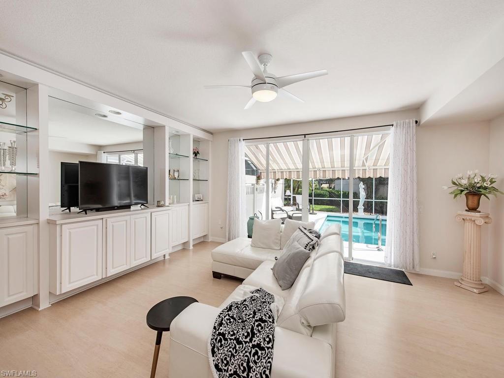 THE COVE - Residential