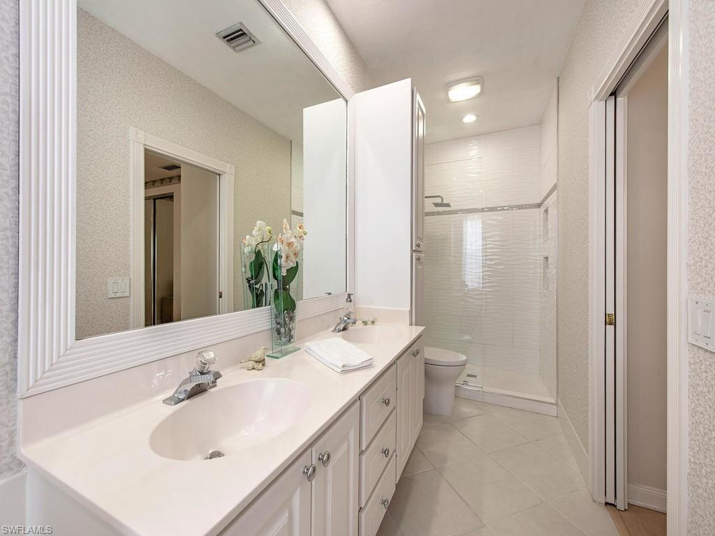 THE COVE - Residential