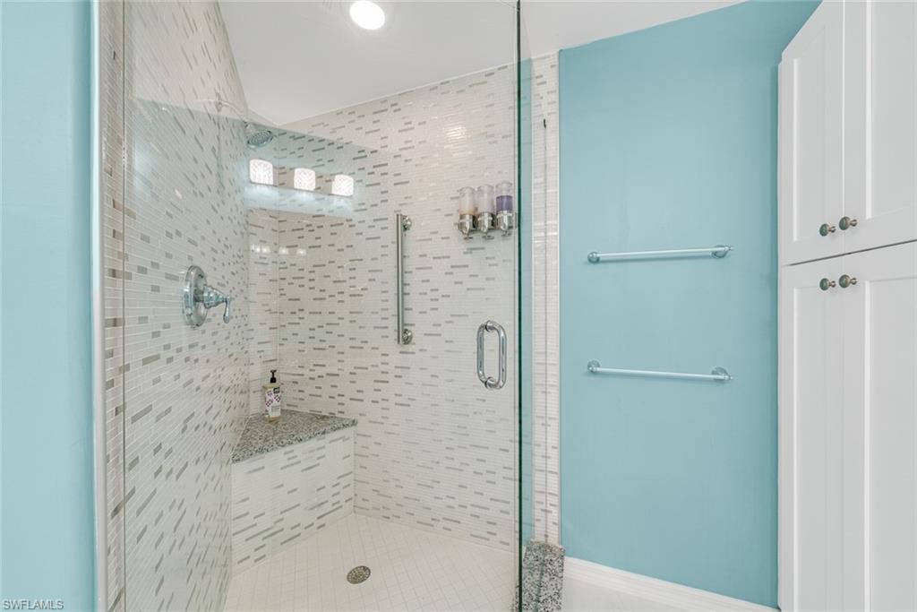 GRANDE CAY - Residential