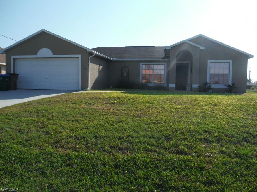 Just what you are looking for in Sunny SW Florida.  Beautiful Immaculate 3/2/2 Home with new Refrigerator, New Dishwasher, Reverse Osmosis Water System, Tiled Backsplash in Kitchen, Large Kitchen Pantry.  French Doors leading to the large Screened Lanai.  Great Neighborhood! Close to Coral Oaks Golf Club.  Minutes to amenities.  Call today for your showing!