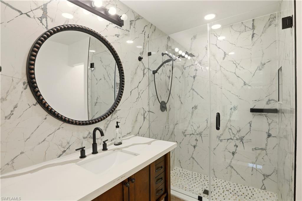 ISLAND PARK WOODLANDS - Residential