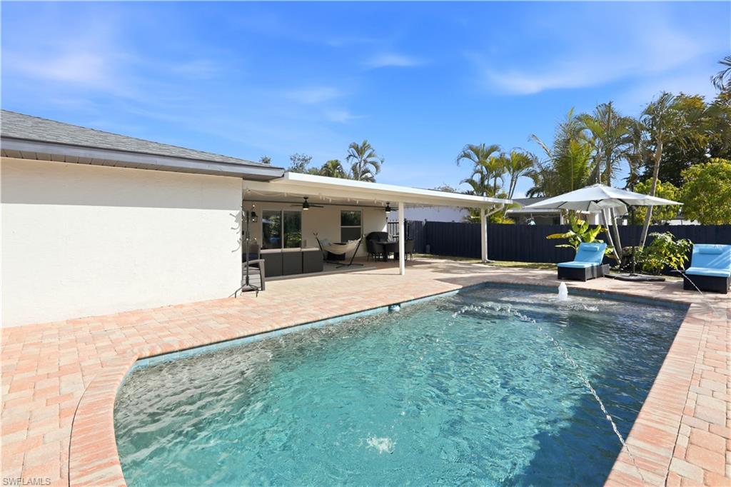 ISLAND PARK WOODLANDS - Residential