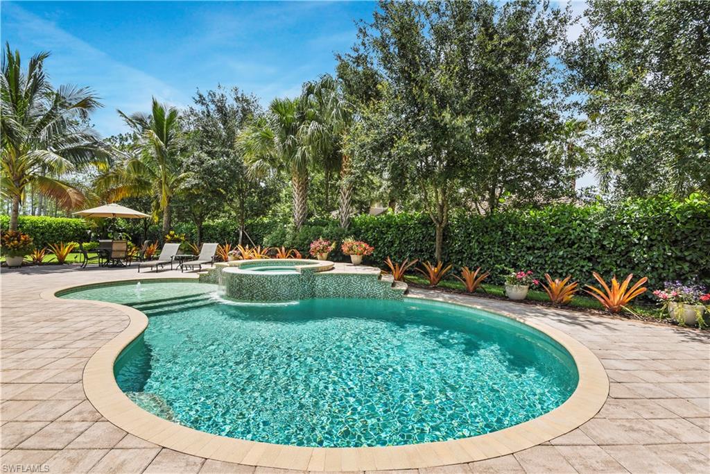 RIVERSTONE - Residential