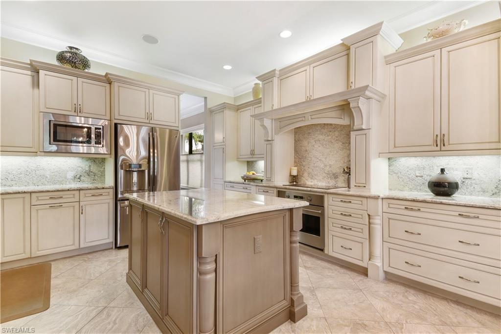 RIVERSTONE - Residential