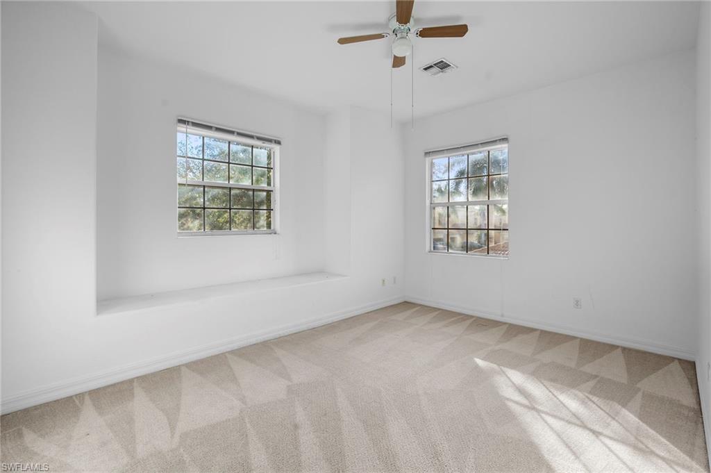 JONATHANS BAY - Residential Lease