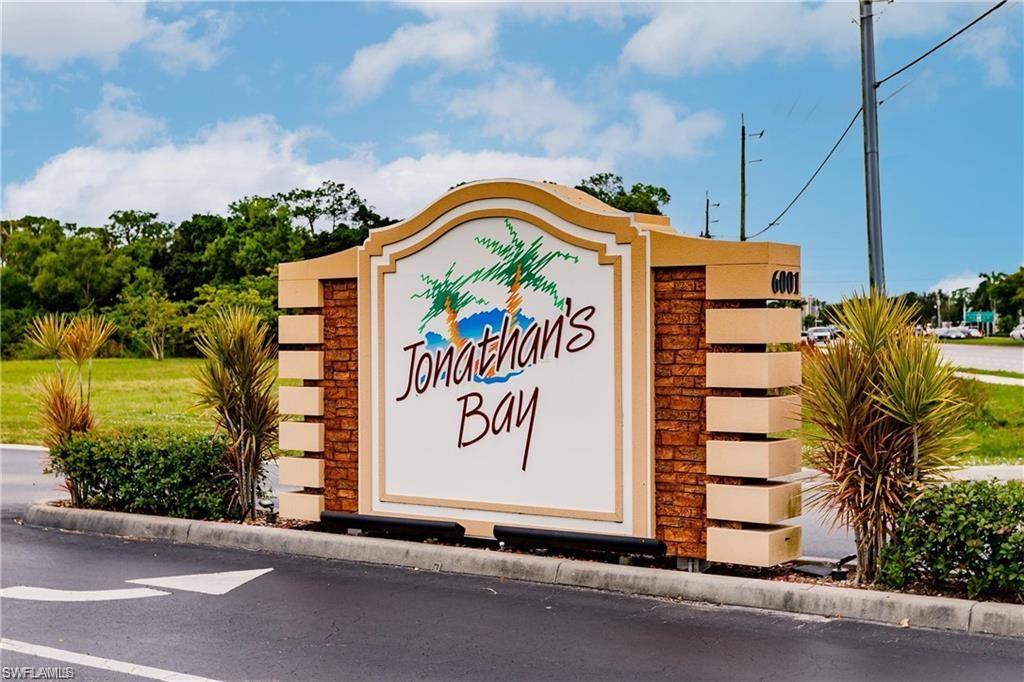 JONATHANS BAY - Residential Lease