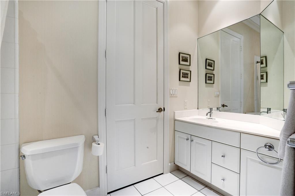 BARRINGTON AT PELICAN BAY - Residential