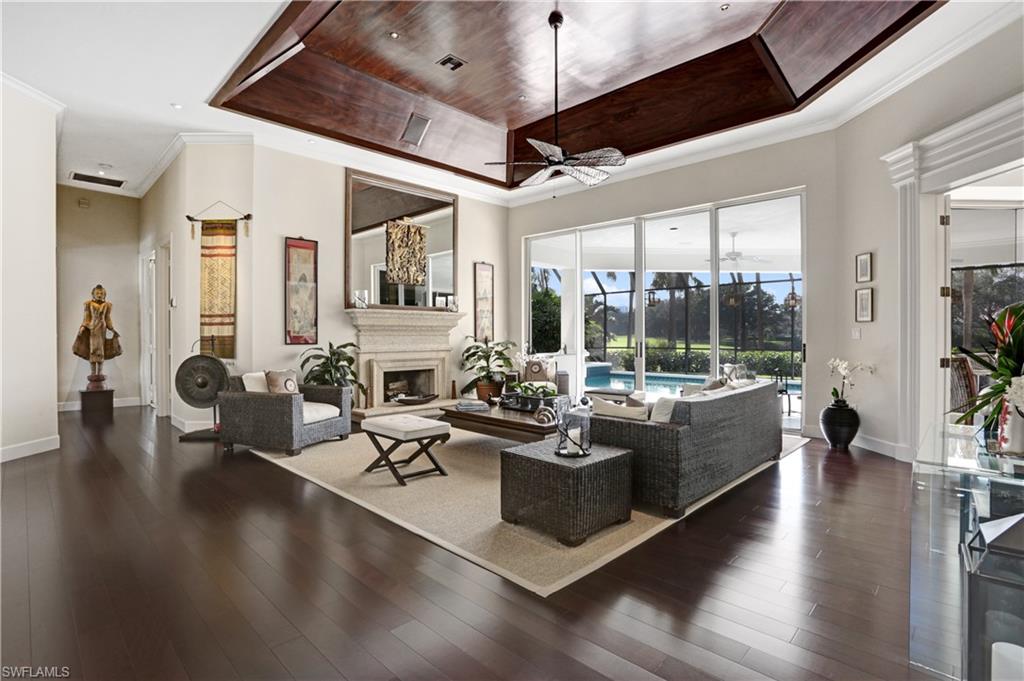 BARRINGTON AT PELICAN BAY - Residential