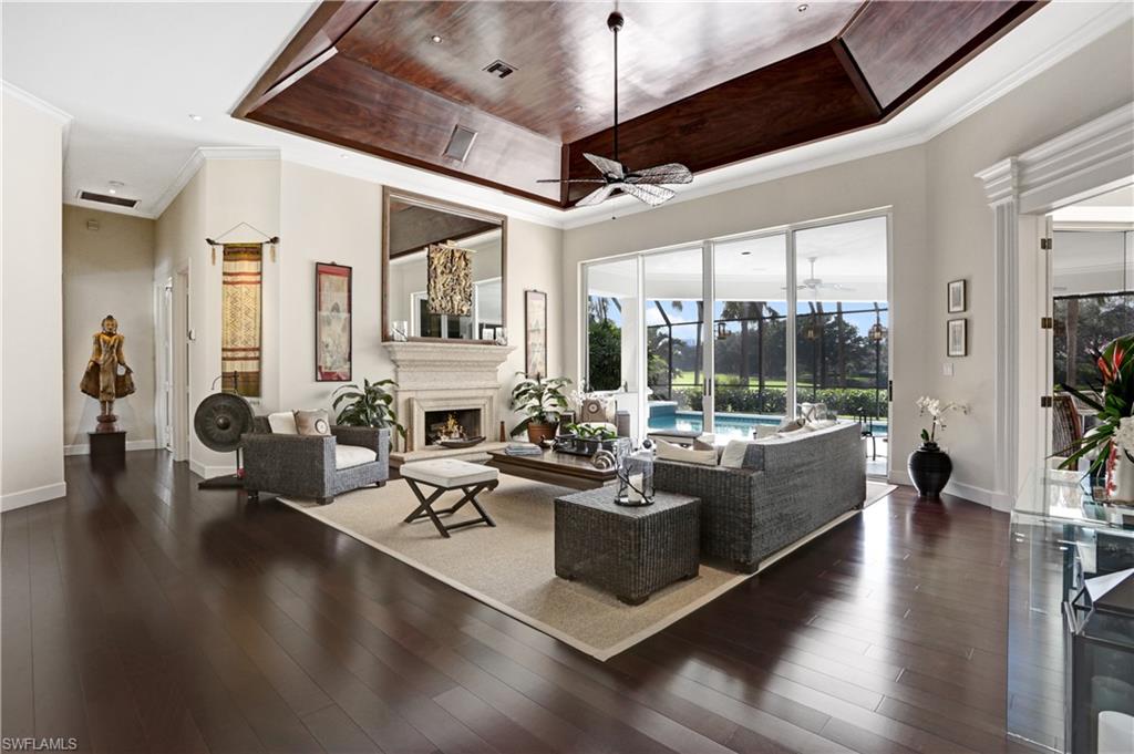 BARRINGTON AT PELICAN BAY - Residential