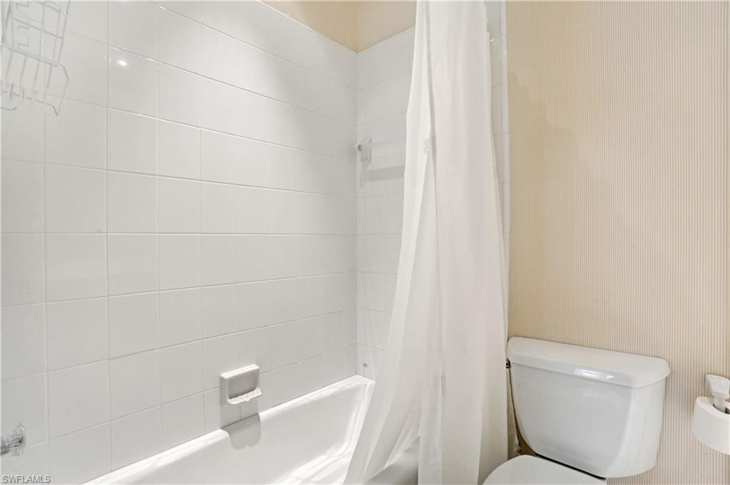 BARRINGTON AT PELICAN BAY - Residential