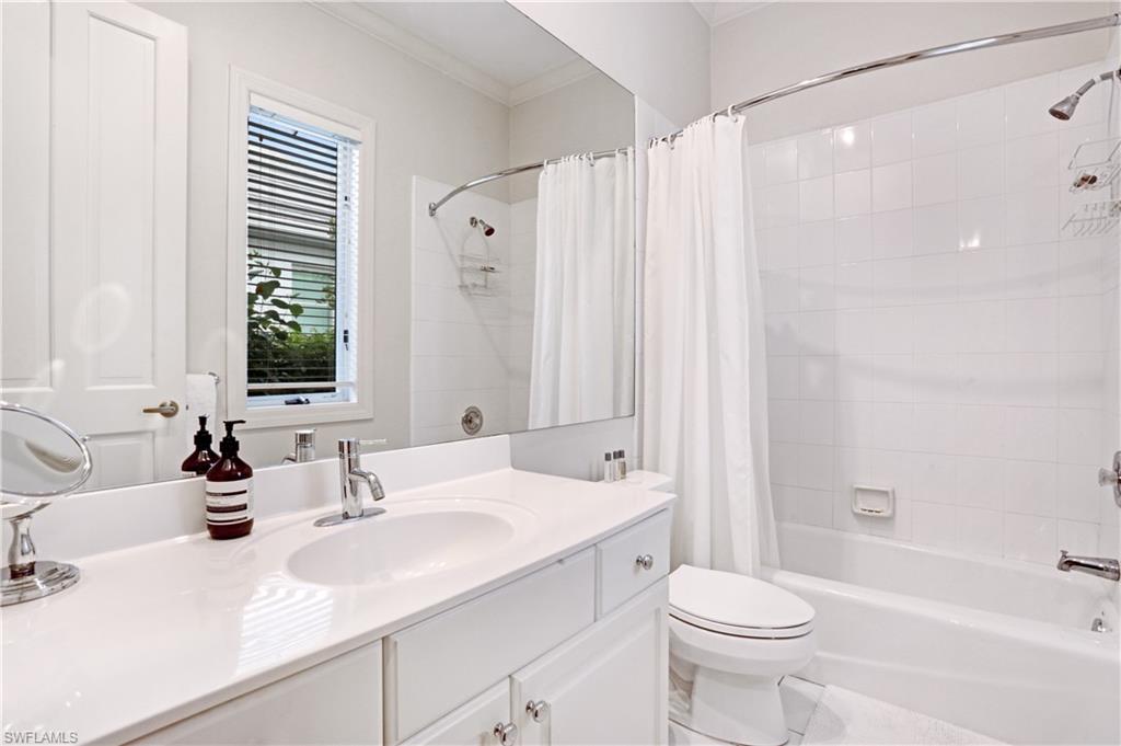 BARRINGTON AT PELICAN BAY - Residential