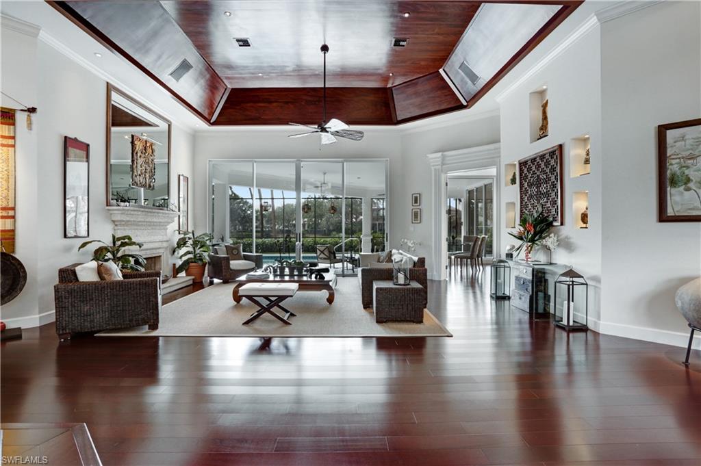 BARRINGTON AT PELICAN BAY - Residential