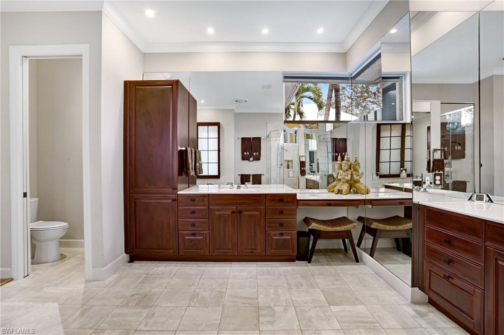 BARRINGTON AT PELICAN BAY - Residential