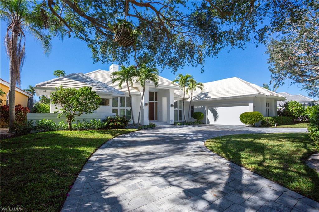 BARRINGTON AT PELICAN BAY - Residential