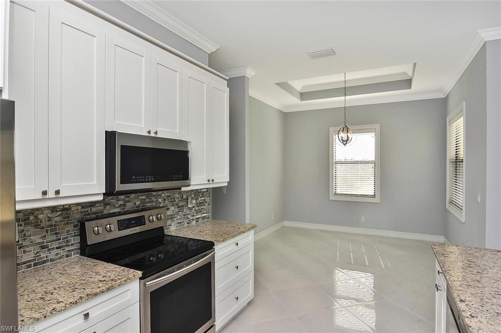 GOLDEN GATE ESTATES - Residential