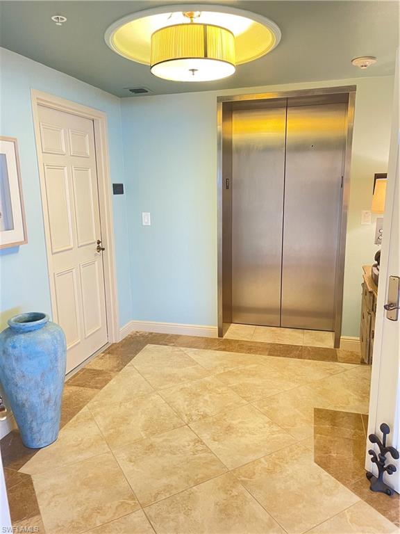 THE VANDERBILT - Residential