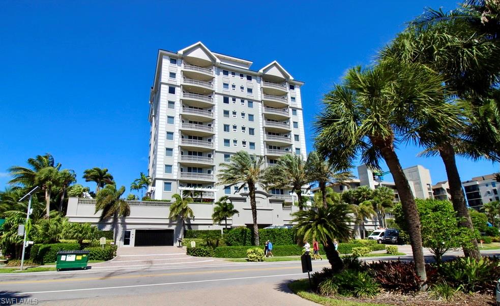 THE VANDERBILT - Residential