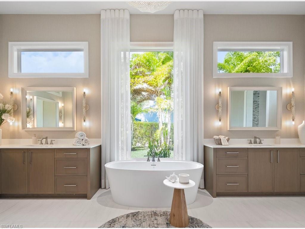 LIVINGSTON WOODS - Residential