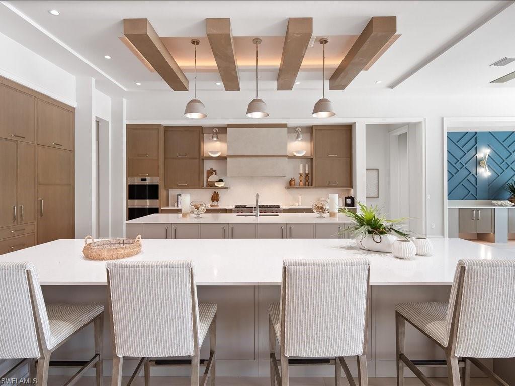 LIVINGSTON WOODS - Residential