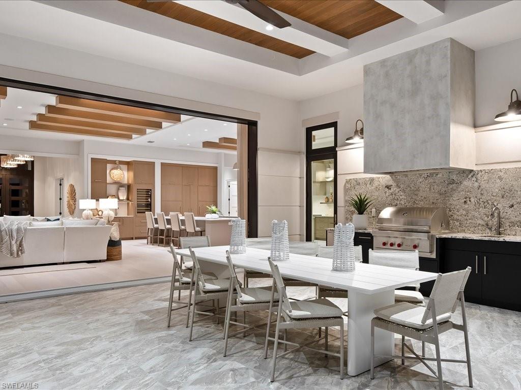 LIVINGSTON WOODS - Residential