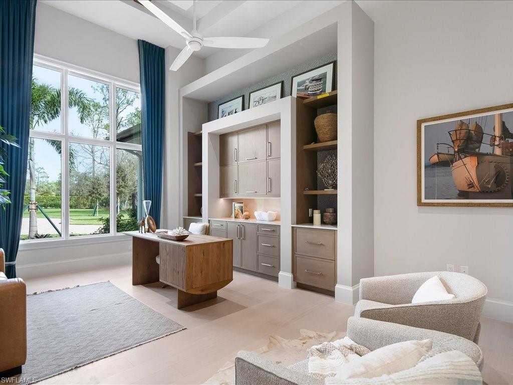 LIVINGSTON WOODS - Residential