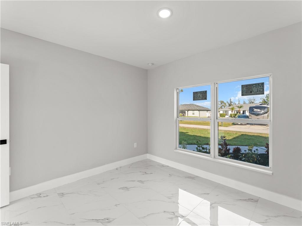 CAPE CORAL - Residential Lease