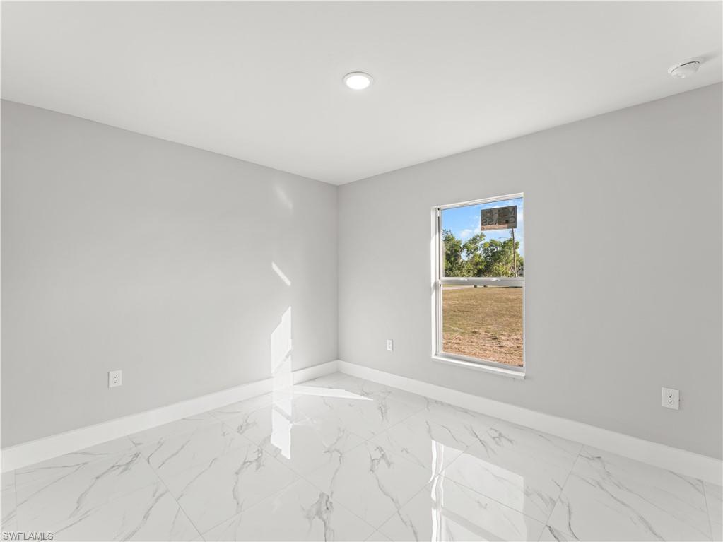 CAPE CORAL - Residential Lease