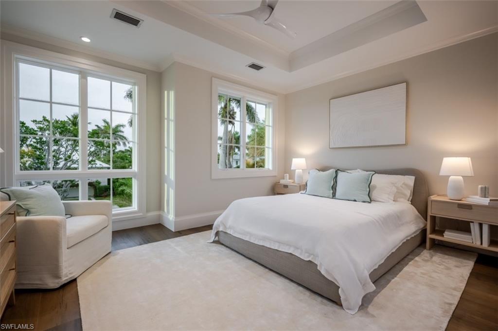 OLDE NAPLES - Residential