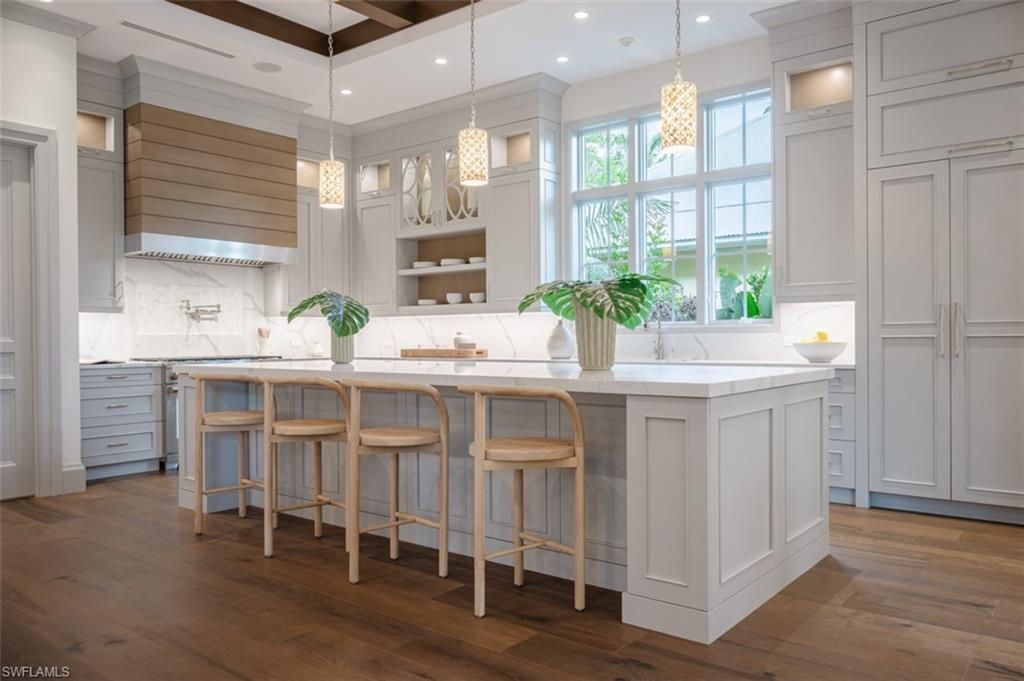 OLDE NAPLES - Residential