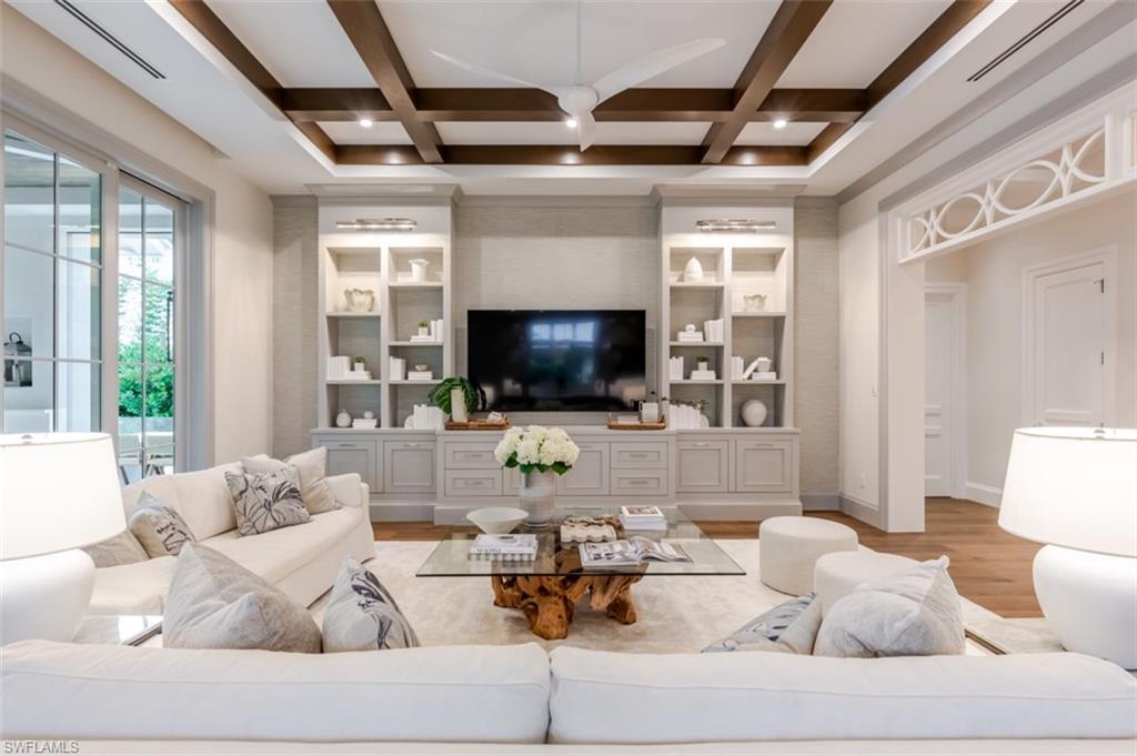 OLDE NAPLES - Residential