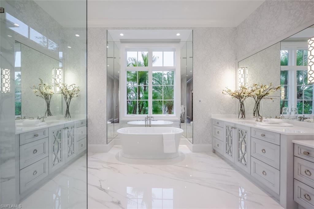 OLDE NAPLES - Residential