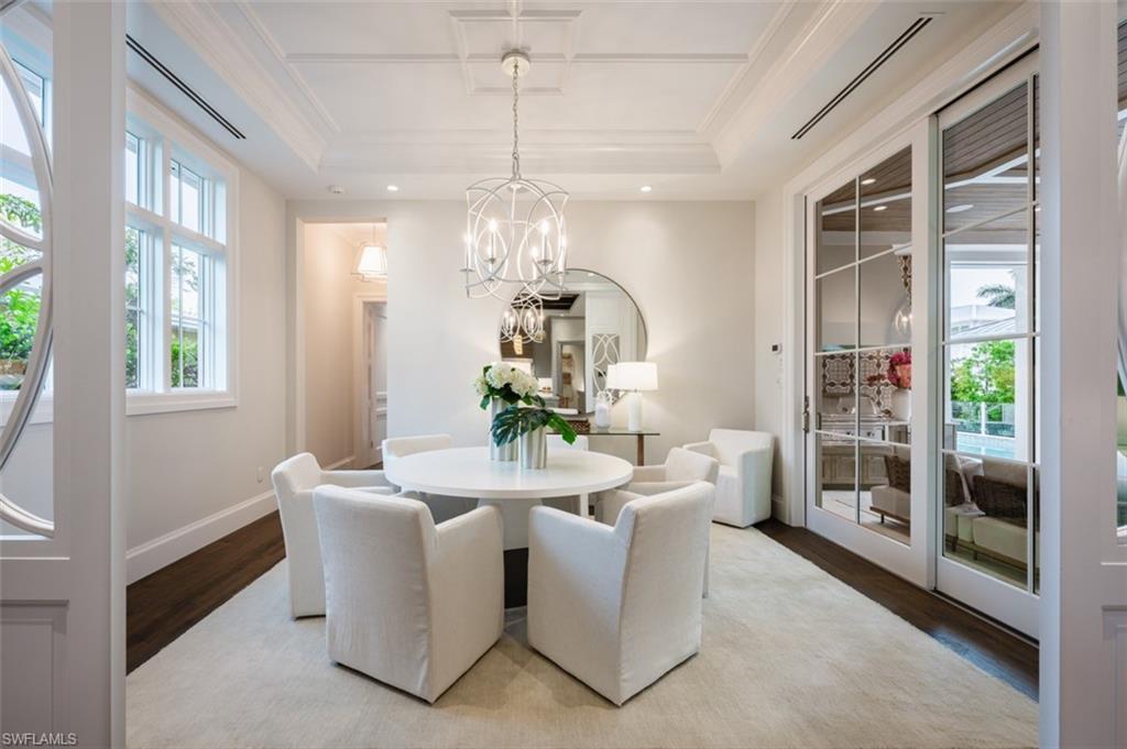 OLDE NAPLES - Residential