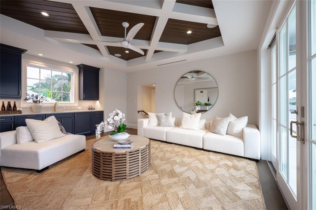 OLDE NAPLES - Residential