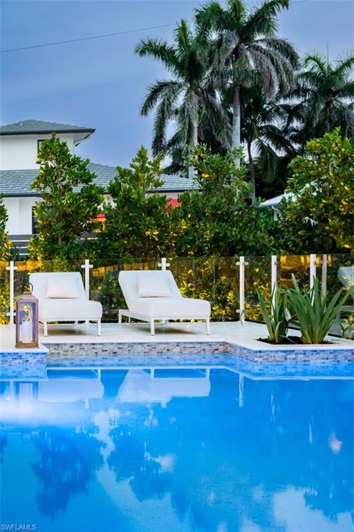 OLDE NAPLES - Residential