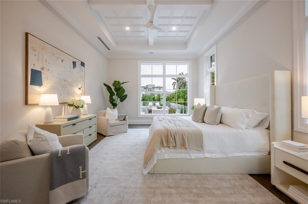 OLDE NAPLES - Residential