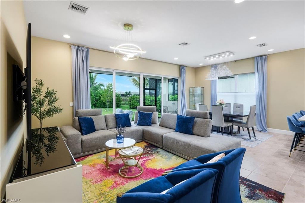 12446 Dahlia CT