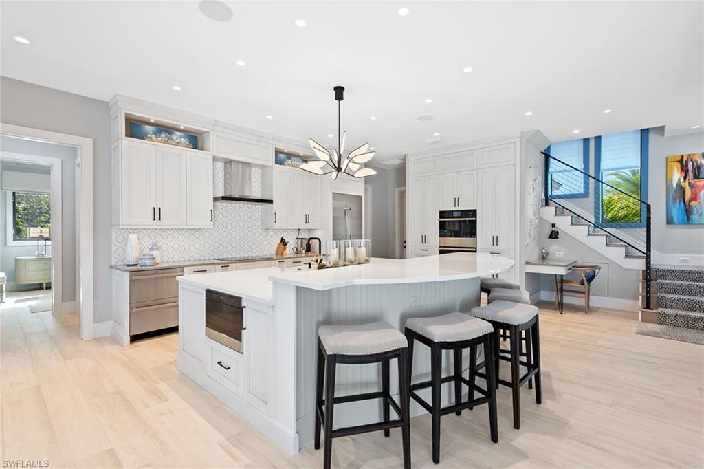 MARCO ISLAND - Residential