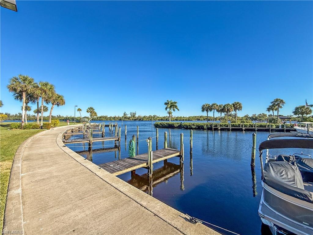 BAY POINTE YACHT & RACQUET CLUB - Residential