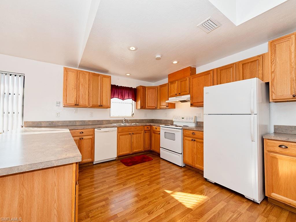 ROSEMARY PARK - Residential