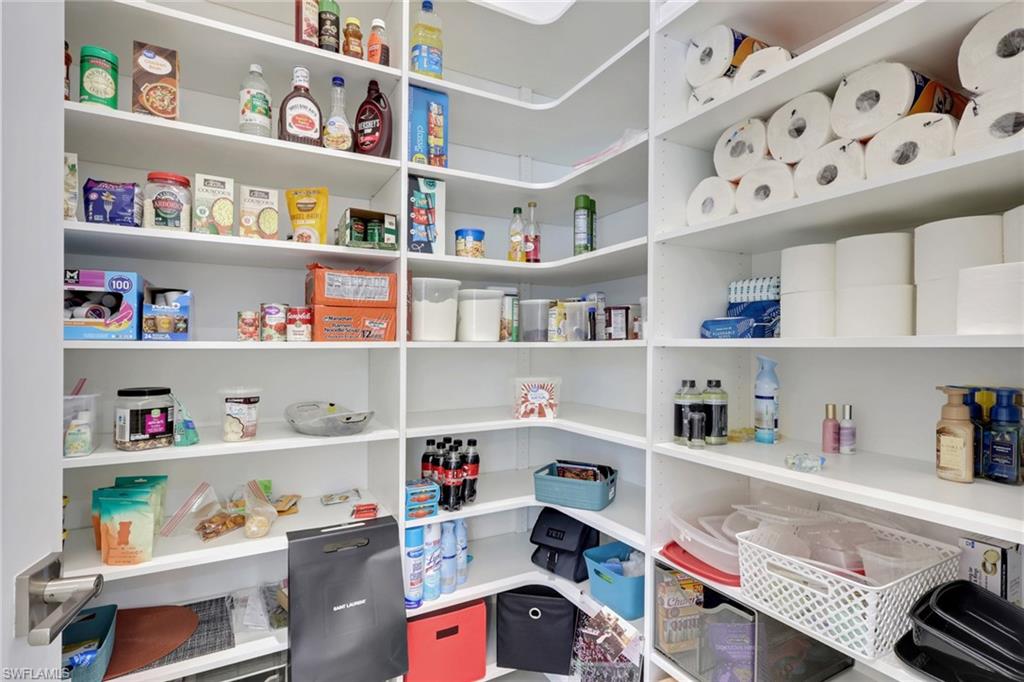 ESTERO SPRINGS - Residential