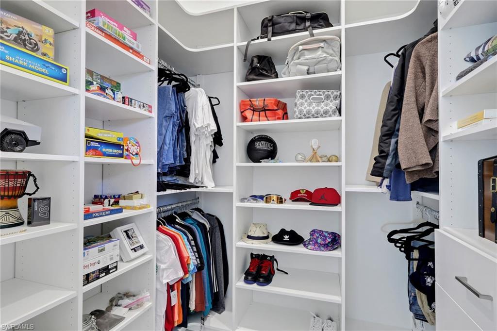 ESTERO SPRINGS - Residential